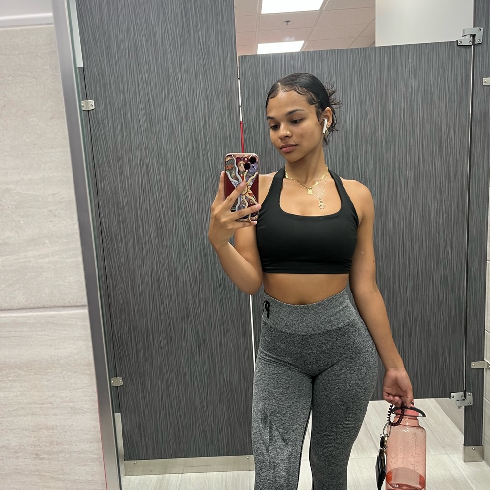 Black Sports Bra